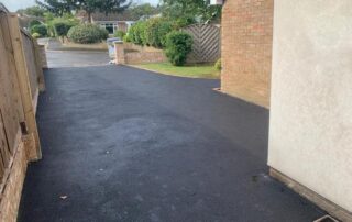 Buckinhamshire Tarmac Driveway